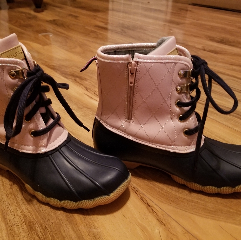 Tommy Hilfiger Duck Boots